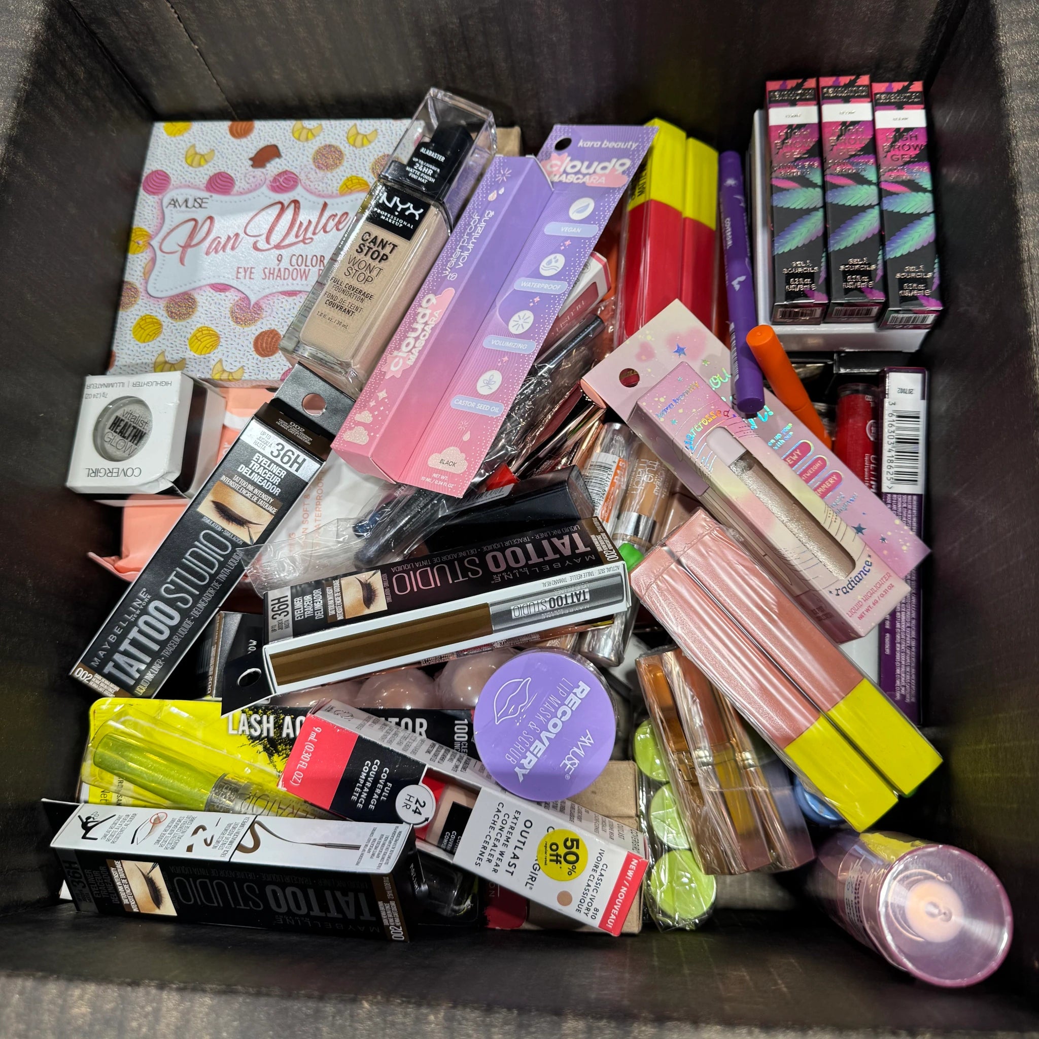 Caja Surtida Loreal - Maybelline - NYX | Cosméticos al por Mayor