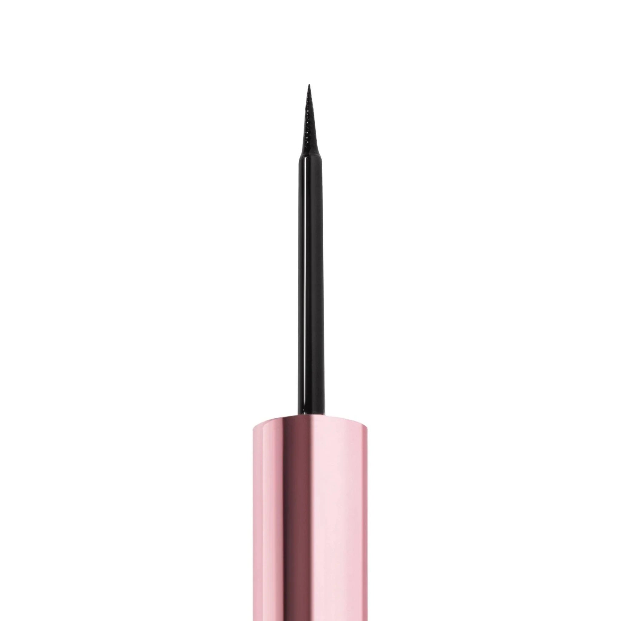 Delineador Líquido Overachiever Infinity | Cosmeticos al por Mayor