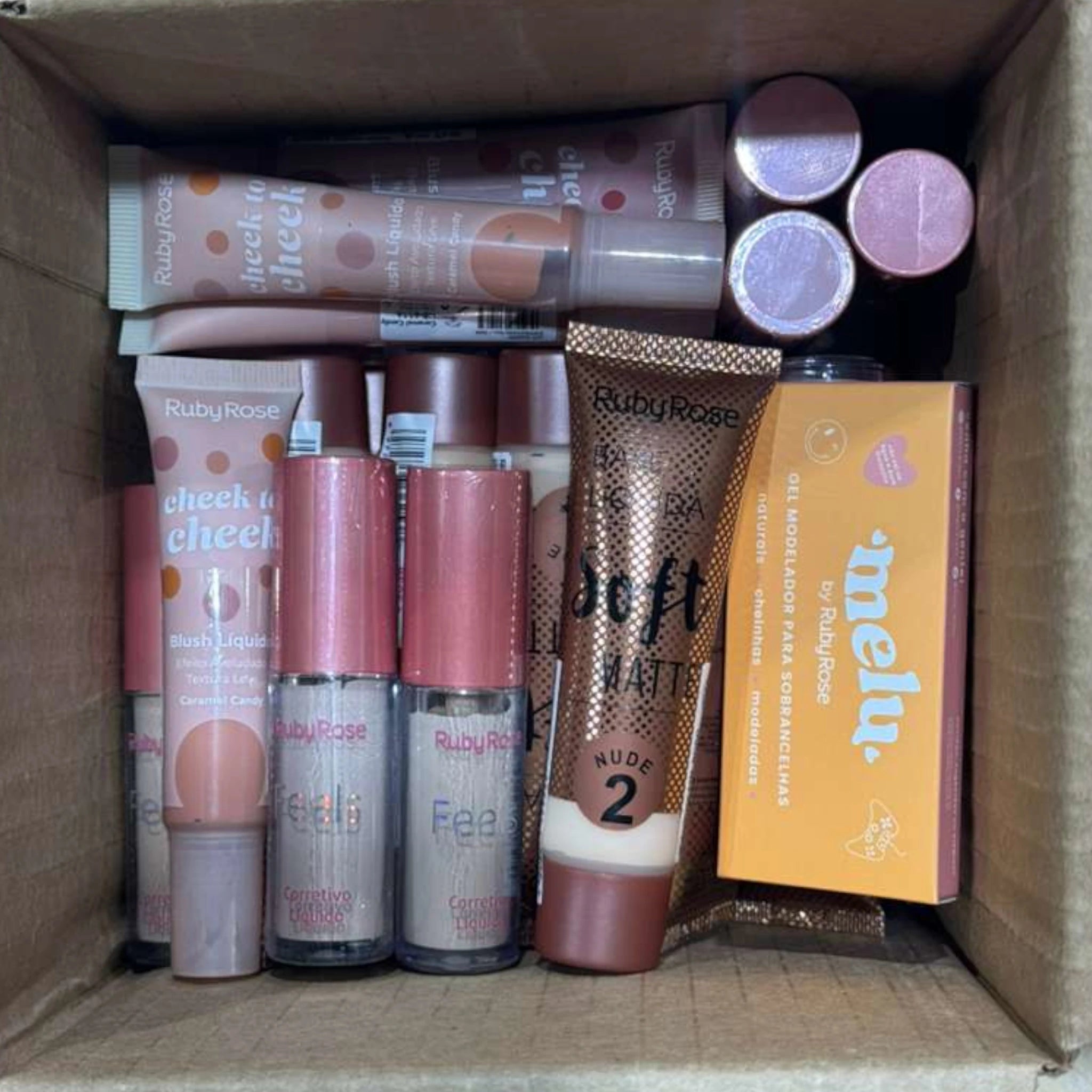 Caja Mixta al por Mayor Surtida Ruby Rose | Cosméticos al por Mayor