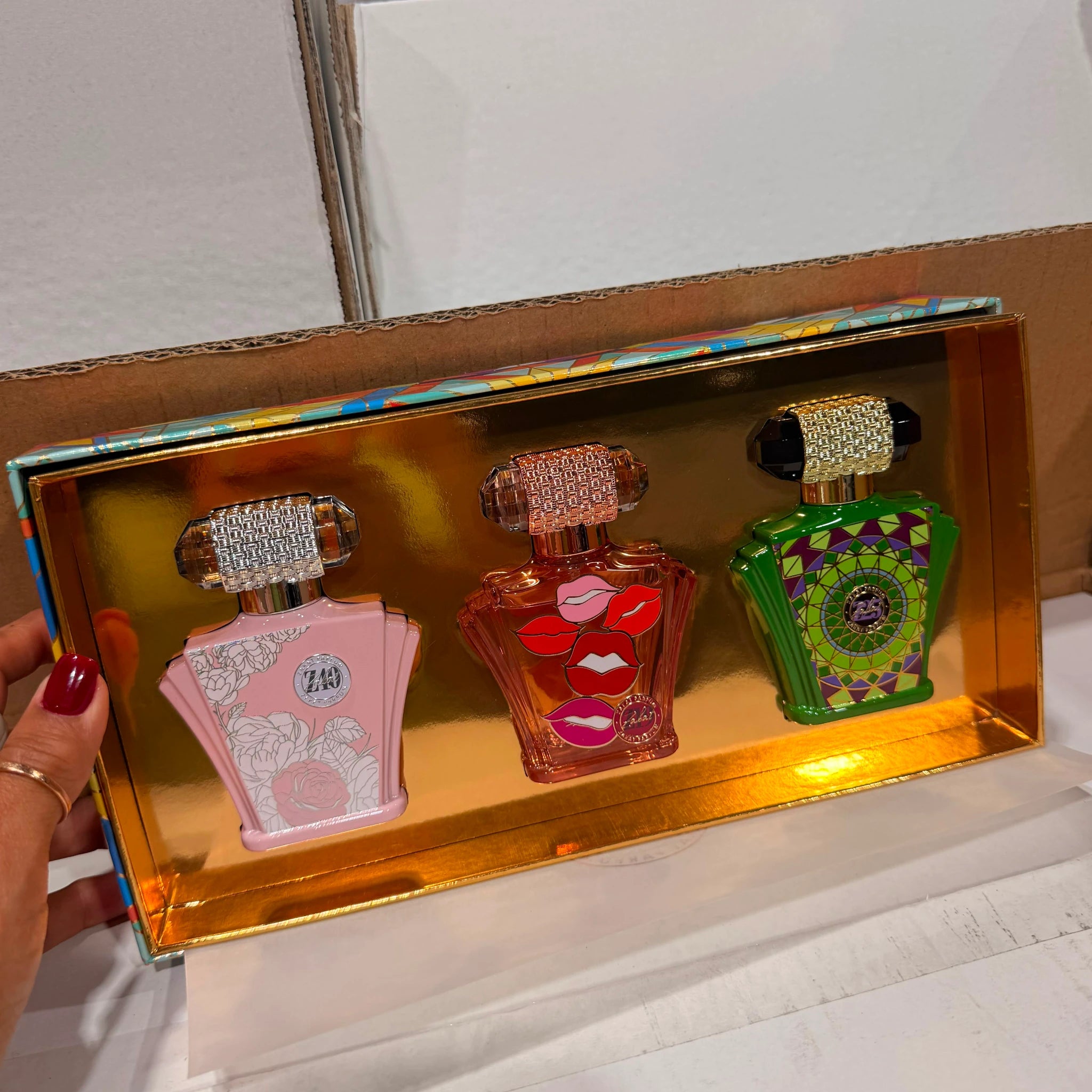 Perfumes Árabes – Zakat | Cosméticos al por Mayor