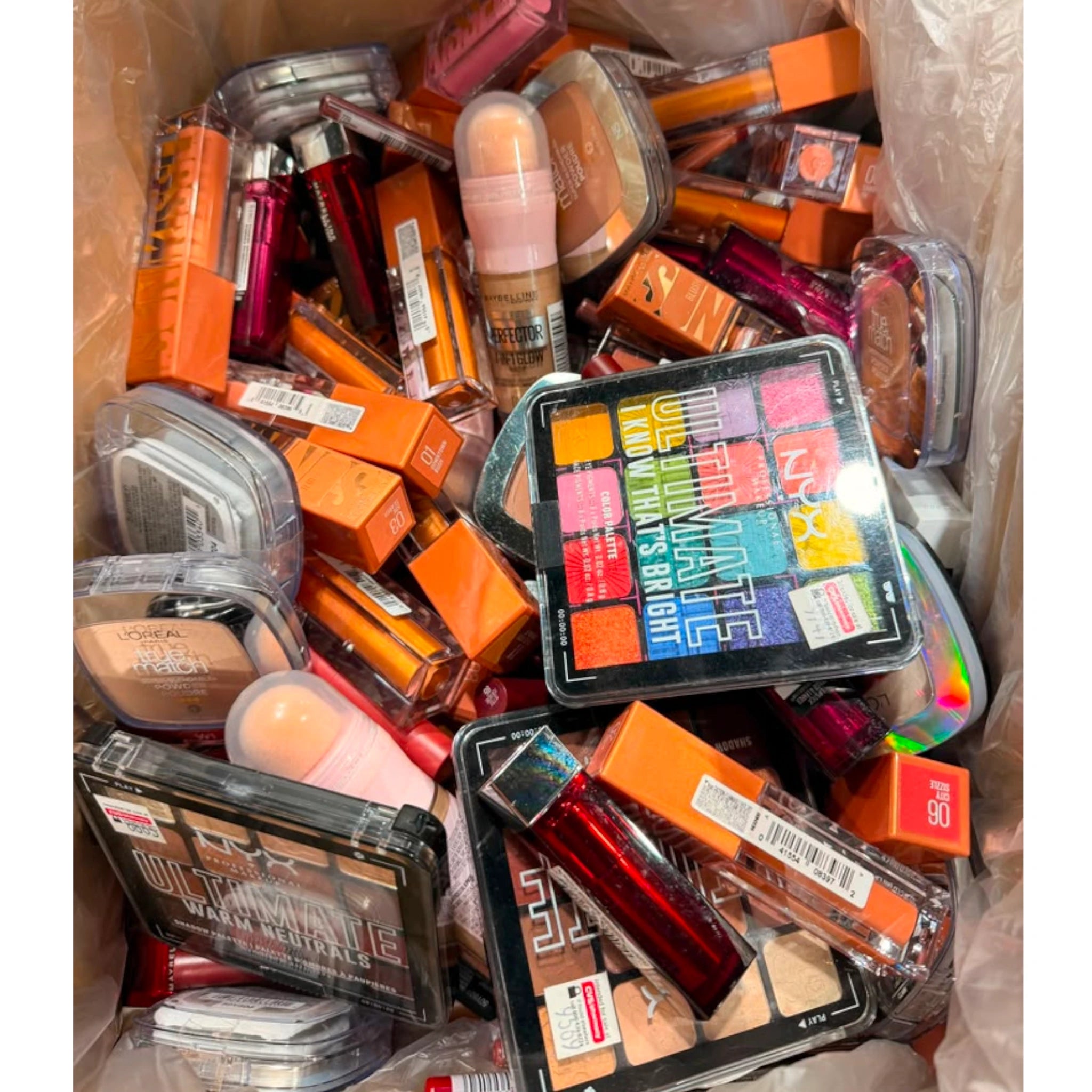 Caja Surtida de Loreal y Maybelline | Cosméticos al por Mayor