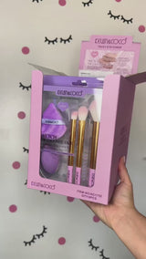 Set de Maquillaje Morado - Kevin & Coco | Cosméticos al por Mayor