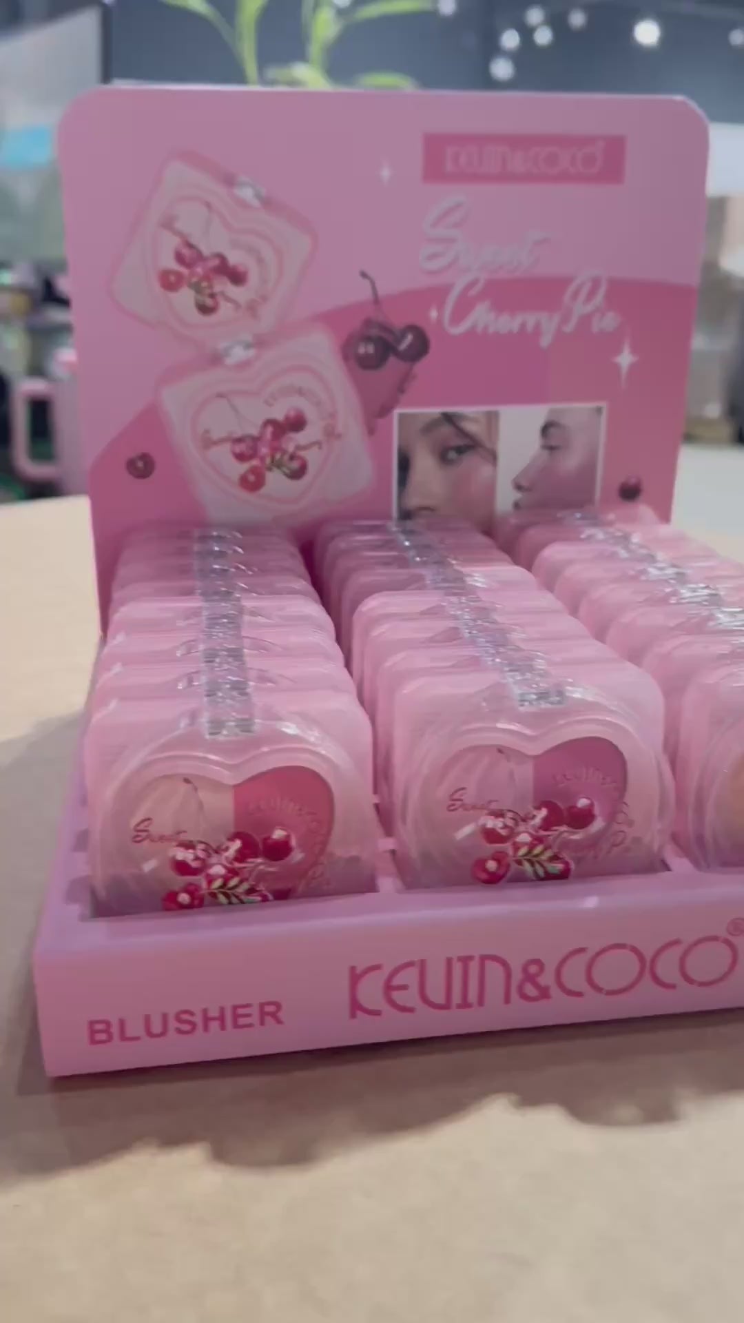 Rubor Sweet Cherry Pie - Kevin & Coco | Cosméticos al por Mayor