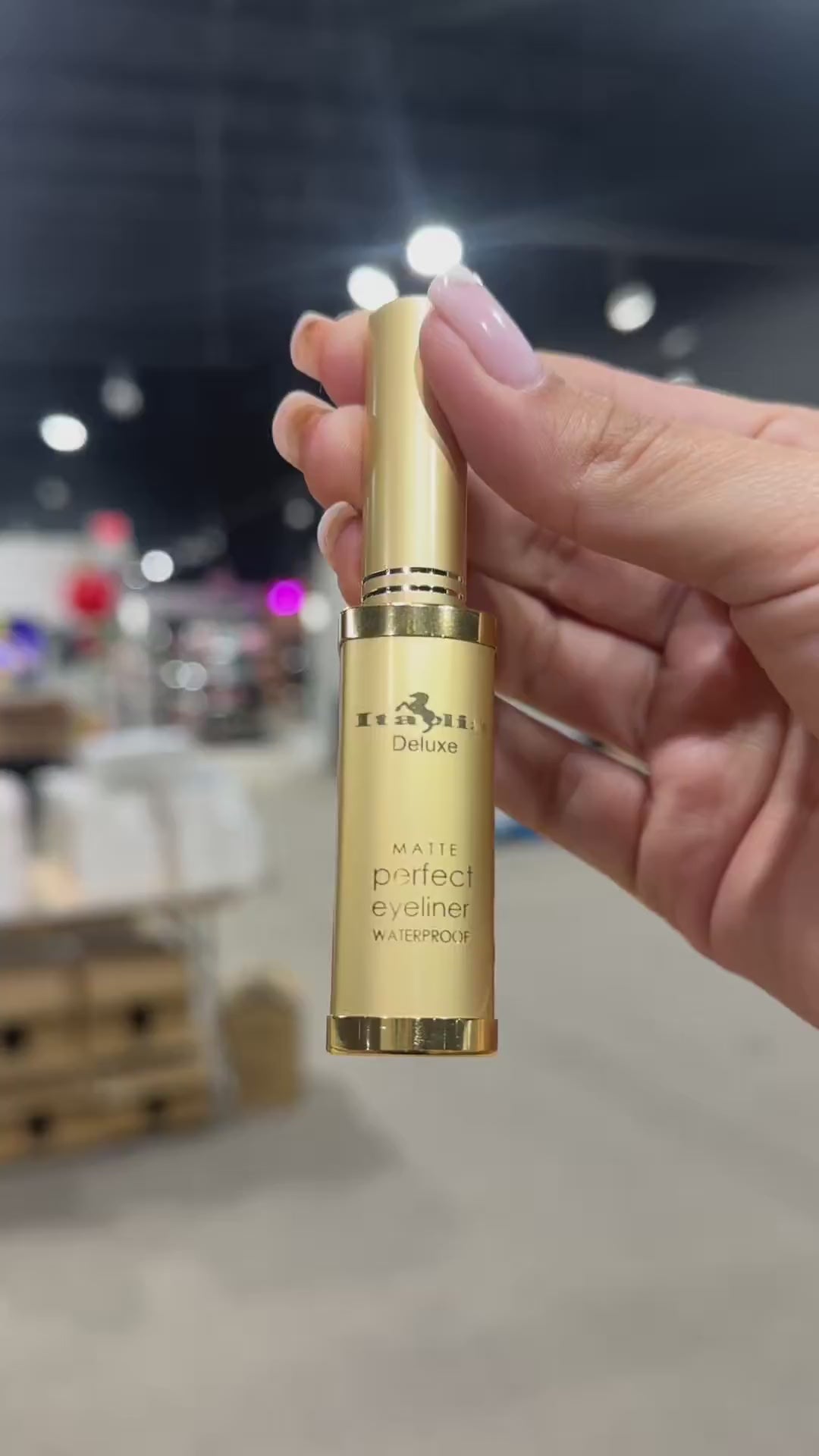 Delineador de ojos Negro Mate Italia Deluxe | Cosméticos al por Mayor