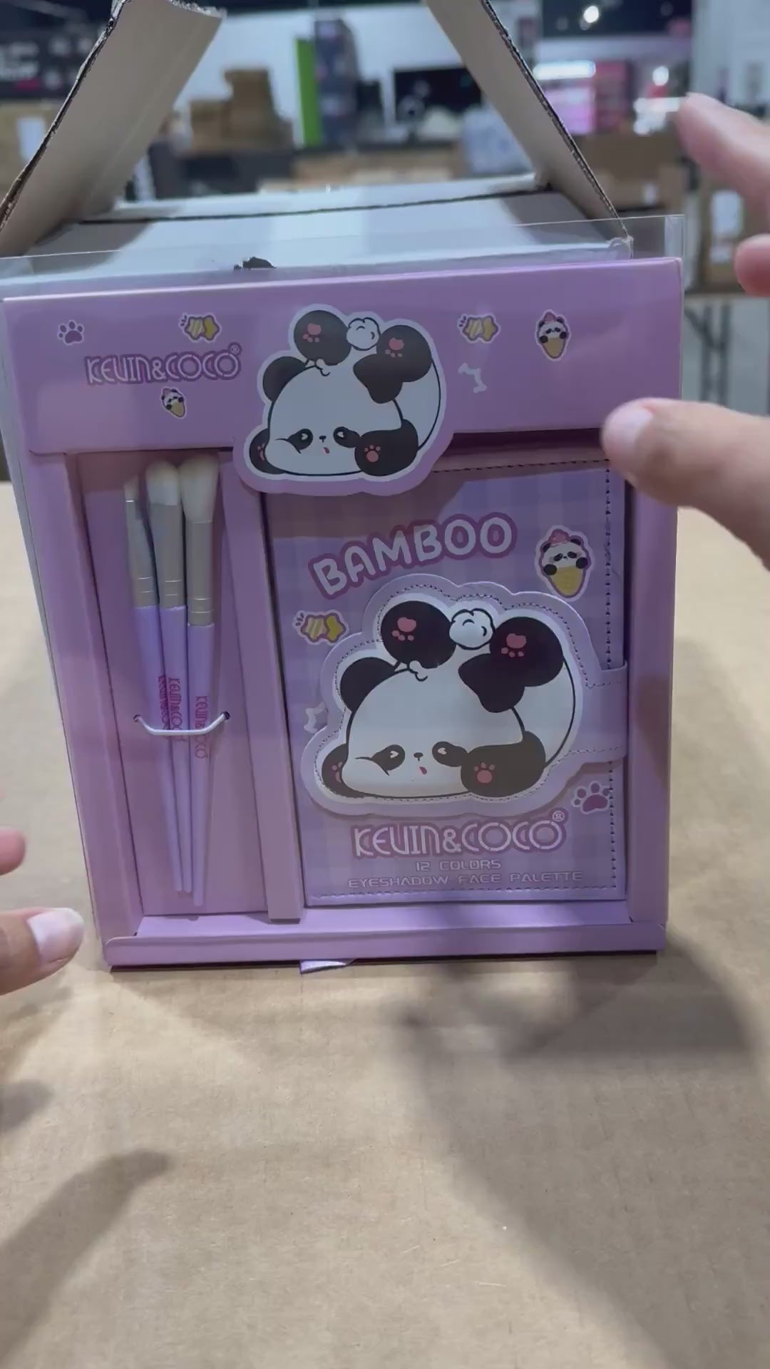 Paleta de Sombras Bamboo - Kevin & Coco | Cosméticos al por Mayor