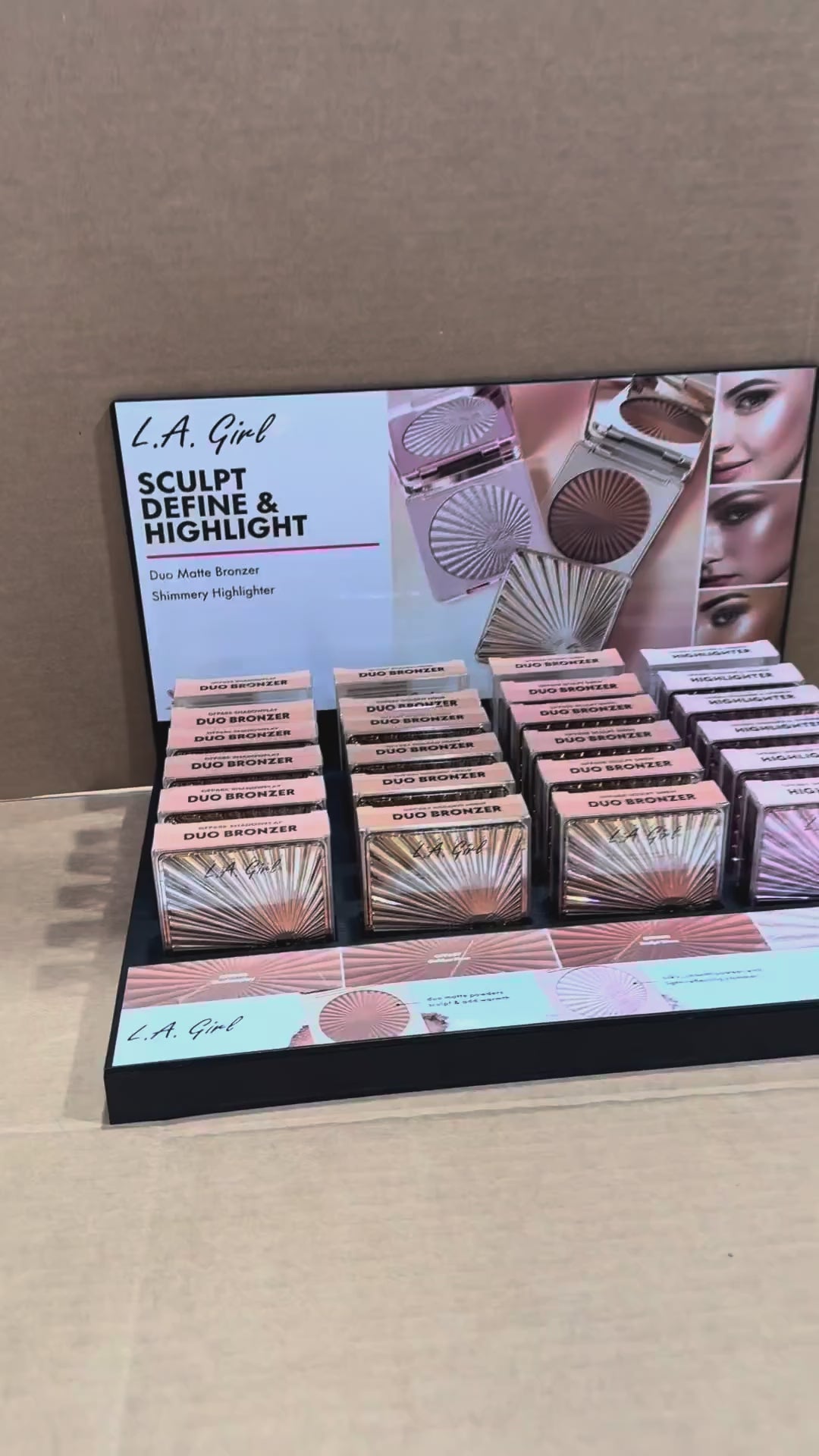 Dúo de Bronceador Mate y Iluminador L.A. Girl | Cosméticos al por Mayor