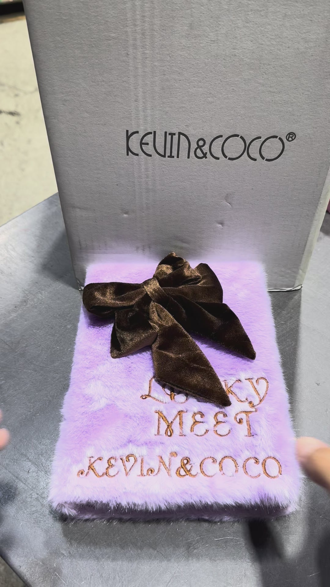 Paleta Lucky Meet 82 Colors Kevin & Coco | Cosméticos al por Mayor