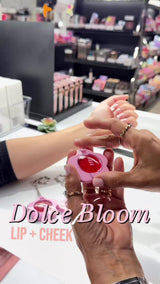Tinte para Labios y Mejillas Dolce Bloom Totemica | Cosméticos al por mayor