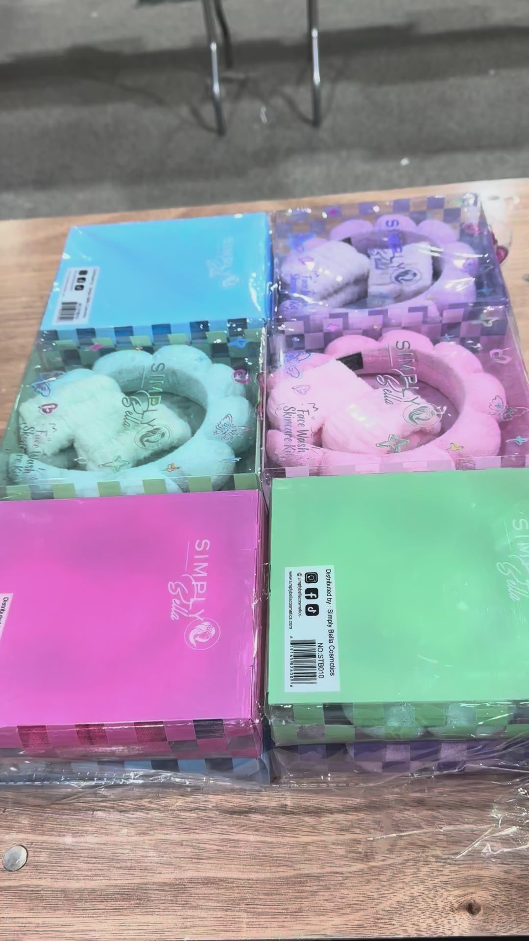 Sets Diadema y Muñequera de Spa Simply Bella | Cosméticos al por Mayor