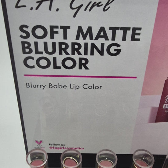 Lápiz Labial Matte Blurring Color L.A. Girl  | Cosméticos al por Mayor