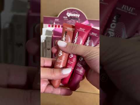 Bálsamo Labial Glassy Glow - Romantic Beauty | Cosméticos al por Mayor