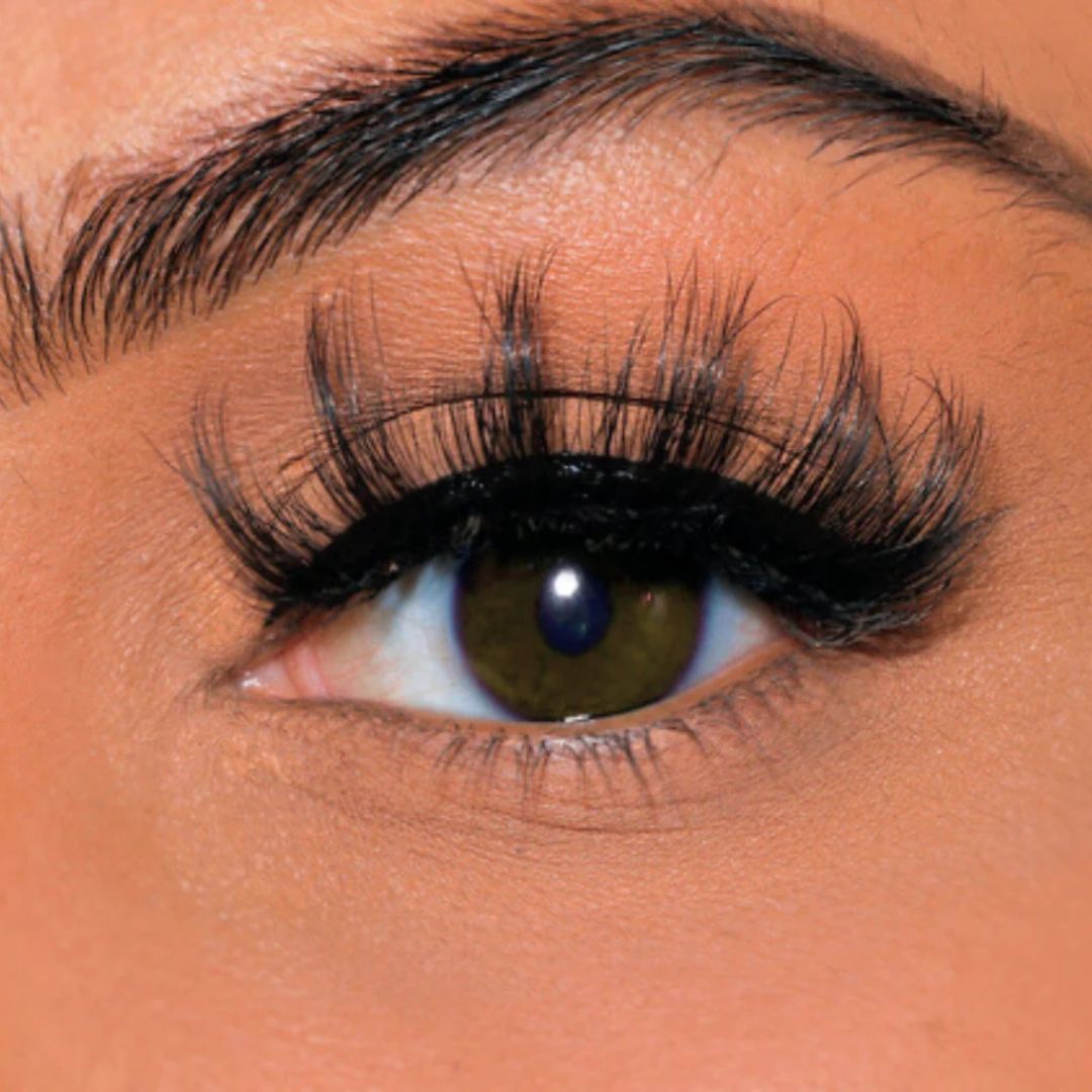 Kit de Pestañas 3D Faux Mink - L.A. Colors | Cosméticos al por Mayor